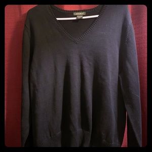 Eddie Bauer black sweater